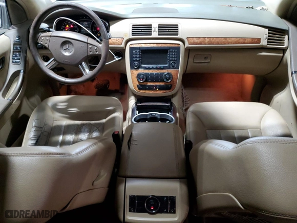 2006 Mercedes-Benz R-Class 3.5L with VIN 4JGCB65E86A027508, listed as a Copart auction lot 48295135 with NaN miles and Non Repairable. Bid and sale history available at carsss.com. Image 8.
