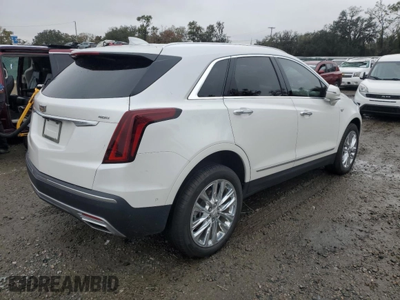 2022 Cadillac XT5 Premium Luxury AWD with VIN 1GYKNERSXNZ162971, listed as a Copart auction lot 88053015 with 0 mi miles and Salvage Title. Bid and sale history available at carsss.com. Image 3.
