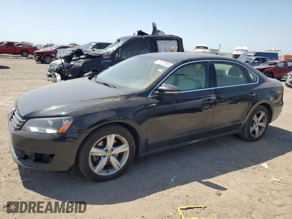 2012 Volkswagen Passat SE z VIN 1VWBH7A39CC050611, wystawiony jako Copart lot #51877065 z przebiegiem 134 059 mil mil oraz Szkoda całkowita • Salvage title. Historia ofert i sprzedaży dostępna na DreamBid. Obrazek 1.