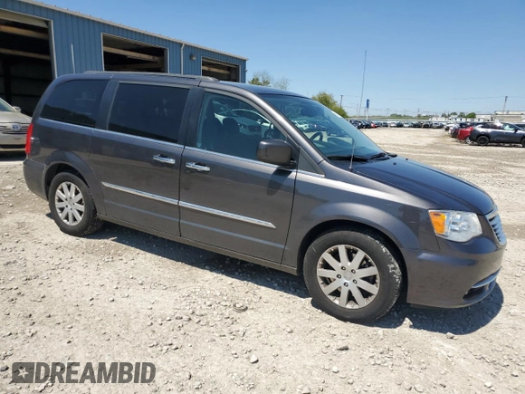 2015 Chrysler Town & Country Touring with VIN 2C4RC1BG9FR602294, listed as a Copart auction lot 55867135 with 188,894 mi miles and Clean Title. Bid and sale history available at DreamBid. Image 4.