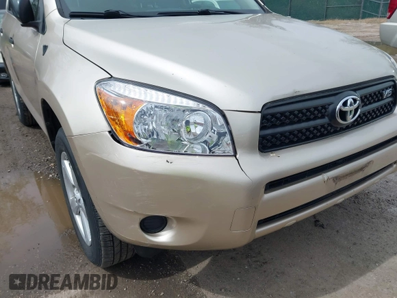 2006 Toyota RAV4 with VIN JTMZK33V365000984, listed as a IAAI auction lot 41957813 with 121,527 mi miles. Bid and sale history available at carsss.com. Image 15.