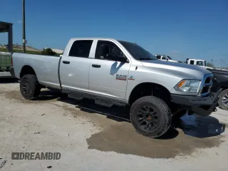 2018 Ram 2500 Tradesman with VIN 3C6UR5HL0JG379895, listed as a Copart auction lot 54897775 with 210,851 mi miles and Clean Title. Bid and sale history available at carsss.com. Image 4.