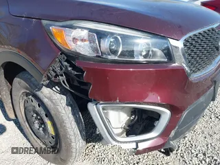 2017 Kia Sorento LX with VIN 5XYPG4A37HG255017, listed as a IAAI auction lot 42090967 with 122,021 mi miles. Bid and sale history available at carsss.com. Image 21.
