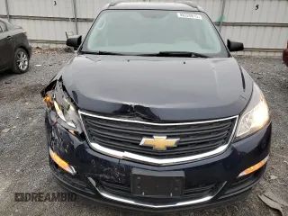 2016 Chevrolet Traverse LS with VIN 1GNKRFED5GJ298991, listed as a Copart auction lot 48320815 with 104,563 mi miles and Salvage Title. Bid and sale history available at carsss.com. Image 5.