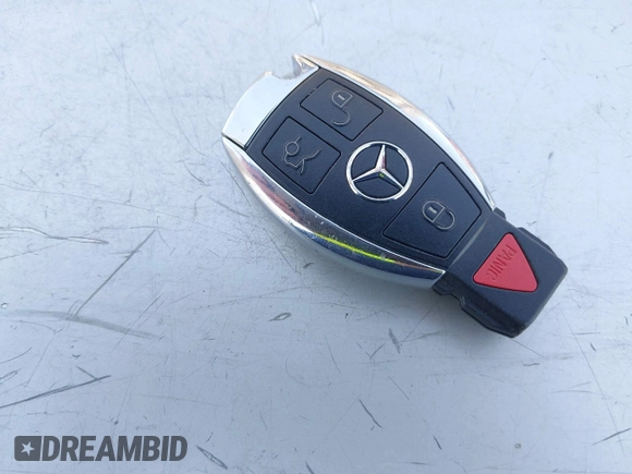 2012 Mercedes-Benz CLS 550 with VIN WDDLJ7DB0CA048424, listed as a IAAI auction lot 42587502 with 152,671 mi miles and . Bid and sale history available at DreamBid. Image 11.