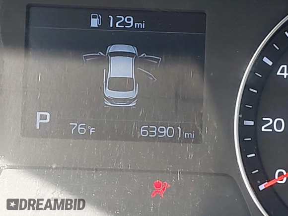 2021 Kia Forte LXS z VIN 3KPF24AD4ME326202, wystawiony jako IAAI lot #42160610 z przebiegiem 63 901 mil mil oraz . Historia ofert i sprzedaży dostępna na DreamBid. Obrazek 16.