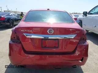 2015 Nissan Altima 2.5 S with VIN 1N4AL3AP1FC100503, listed as a IAAI auction lot 41850289 with 146,745 mi miles. Bid and sale history available at carsss.com. Image 17.