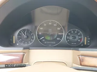 2009 Mercedes-Benz E Luxury 3.5L with VIN WDBUF87X09B418737, listed as a IAAI auction lot 42114852 with 93,014 mi miles. Bid and sale history available at carsss.com. Image 7.