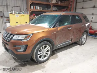 2017 Ford Explorer Limited with VIN 1FM5K8F82HGA38727, listed as a IAAI auction lot 41743369 with 165,562 mi miles. Bid and sale history available at carsss.com. Image 18.