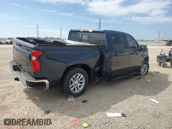 2022 Chevrolet Silverado 1500 LT with VIN 2GCUDDED5N1505777, listed as a Copart auction lot 46727945 with 28,917 mi miles and Salvage Title. Bid and sale history available at DreamBid. Image 3.