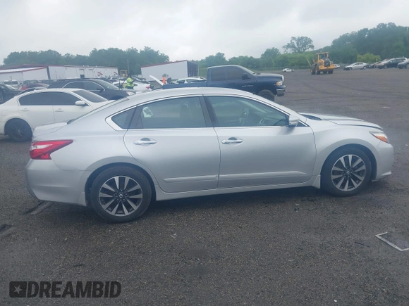 2017 Nissan Altima SV with VIN 1N4AL3AP4HC148936, listed as a IAAI auction lot 42340153 with 76,049 mi miles and . Bid and sale history available at DreamBid. Image 13.