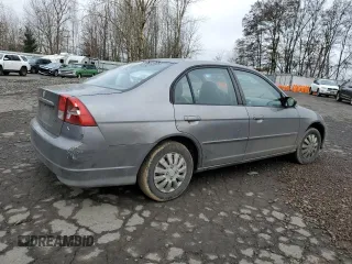 2004 Honda Civic LX with VIN 2HGES15584H528673, listed as a Copart auction lot 88170385 with 218,156 mi miles and Salvage Title. Bid and sale history available at DreamBid. Image 3.