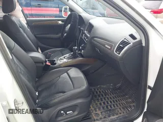 2015 Audi Q5 Premium Plus z VIN WA1LFAFP3FA051933, wystawiony jako IAAI lot #42346116 z przebiegiem 67 640 mil mil oraz . Historia ofert i sprzedaży dostępna na DreamBid. Obrazek 5.