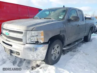 2012 Chevrolet Silverado 1500 LT with VIN 1GCRKSE72CZ199765, listed as a IAAI auction lot 41473863 with 129,626 mi miles. Bid and sale history available at carsss.com. Image 17.