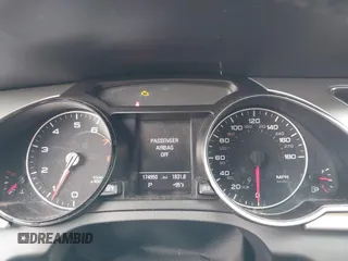 2012 Audi A5 Premium Plus z VIN WAULFAFR0CA014435, wystawiony jako IAAI lot #42289236 z przebiegiem 174 950 mil mil oraz . Historia ofert i sprzedaży dostępna na DreamBid. Obrazek 7.