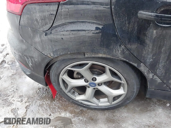 2018 Ford Focus ST with VIN 1FADP3L90JL242656, listed as a IAAI auction lot 41634222 with 114,481 mi miles and . Bid and sale history available at DreamBid. Image 18.