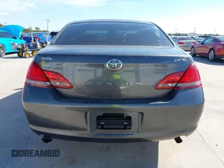 2008 Toyota Avalon XL with VIN 4T1BK36B68U322445, listed as a IAAI auction lot 41749297 with 230,764 mi miles. Bid and sale history available at carsss.com. Image 17.