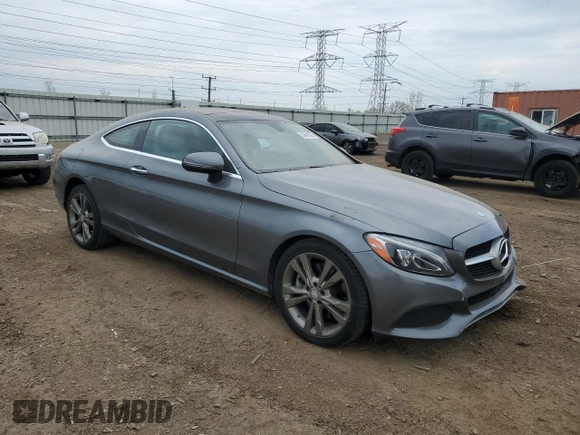 2017 Mercedes-Benz C 300 с VIN WDDWJ4KBXHF375258, выставлен на аукционе Copart как лот 54441025 с пробегом 31 361 миль миль и Списание • Salvage title. История ставок и продаж доступна на DreamBid. Изображение 4.