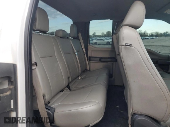 2016 Ford F-150 XL с VIN 1FTEX1CF4GFB37683, выставлен на аукционе Copart как лот 51658995 с пробегом 221 142 миль миль и Списание • Salvage title. История ставок и продаж доступна на DreamBid. Изображение 10.