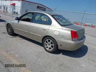 2005 Hyundai Elantra GLS z VIN KMHDN46D65U010337, wystawiony jako IAAI lot #42254860 z przebiegiem 285 740 mil mil oraz . Historia ofert i sprzedaży dostępna na DreamBid. Obrazek 3.