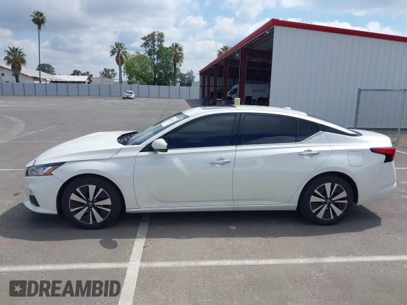 2019 Nissan Altima SL with VIN 1N4BL4EV9KC103050, listed as a IAAI auction lot 42139670 with 112,427 mi miles and . Bid and sale history available at DreamBid. Image 14.