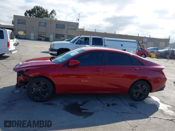 2023 Hyundai Elantra SEL z VIN KMHLM4AG3PU483700, wystawiony jako IAAI lot #42180524 z przebiegiem 9845 mil mil oraz . Historia ofert i sprzedaży dostępna na DreamBid. Obrazek 15.