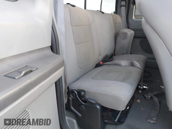 2004 Ford F-250 XL with VIN 1FTNX21P44ED86312, listed as a IAAI auction lot 42703594 with 222,339 mi miles and . Bid and sale history available at DreamBid. Image 8.