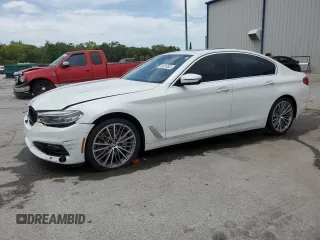 2017 BMW 5 Series 540i z VIN WBAJE5C3XHG477690, wystawiony jako Copart lot #54010625 z przebiegiem 105 487 mil mil oraz Szkoda całkowita • Salvage title. Historia ofert i sprzedaży dostępna na DreamBid. Obrazek 1.