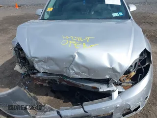 2014 Chevrolet Impala LTZ with VIN 2G1WC5E30E1120094, listed as a IAAI auction lot 41909136 with 117,922 mi miles and . Bid and sale history available at DreamBid. Image 10.