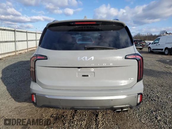 2023 Kia Telluride SX Prestige X-Pro z VIN 5XYP5DGC8PG389109, wystawiony jako Copart lot #45117445 z przebiegiem 65 110 mil mil oraz Szkoda całkowita • Salvage title. Historia ofert i sprzedaży dostępna na DreamBid. Obrazek 6.