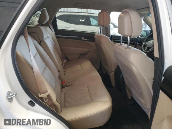 2012 Kia Sorento LX with VIN 5XYKT3A18CG233549, listed as a Copart auction lot 52532305 with 163,735 mi miles and Non Repairable. Bid and sale history available at DreamBid. Image 11.