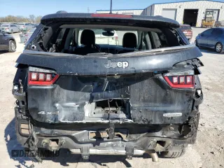 2018 Jeep Compass Altitude with VIN 3C4NJDBB4JT284021, listed as a Copart auction lot 48971345 with 87,559 mi miles and Salvage Title. Bid and sale history available at carsss.com. Image 6.