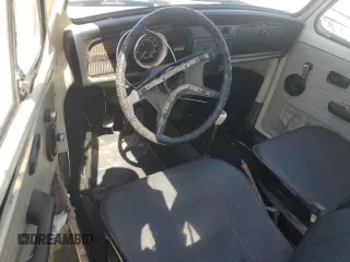 1973 Volkswagen Beetle с VIN 1132828053, выставлен на аукционе Copart как лот 63944005 с пробегом 381 756 миль миль и Чистый • Clean title. История ставок и продаж доступна на DreamBid. Изображение 8.