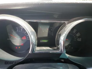 2007 Ford Mustang Deluxe z VIN 1ZVFT80N975326126, wystawiony jako Copart lot #53705085 z przebiegiem 77 431 mil mil oraz Szkoda całkowita • Salvage title. Historia ofert i sprzedaży dostępna na DreamBid. Obrazek 9.