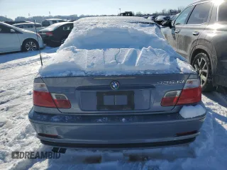 2003 BMW 3 Series 325Ci with VIN WBABS33453PG89032, listed as a Copart auction lot 87590865 with 118,107 mi miles and Salvage Title. Bid and sale history available at carsss.com. Image 6.