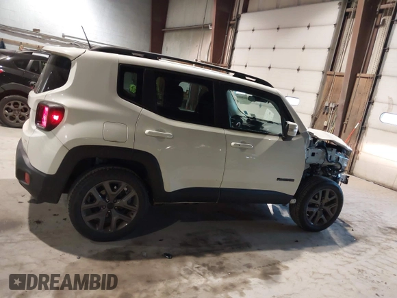 2017 Jeep Renegade Latitude with VIN ZACCJBBB7HPE84209, listed as a IAAI auction lot 41284064 with 81,801 mi miles. Bid and sale history available at carsss.com. Image 14.