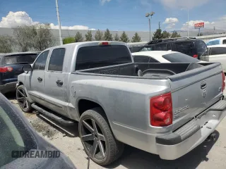 2005 Dodge Dakota SLT with VIN 1D7HE48N15S237318, listed as a Copart auction lot 47670785 with Not Provided miles and Non Repairable. Bid and sale history available at DreamBid. Image 2.