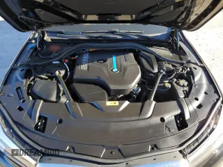 2017 BMW 7 Series 740e xDrive iPerformance with VIN WBA7J2C32HG497940, listed as a Copart auction lot 37401353 with 24,508 mi miles. Bid and sale history available at carsss.com. Image 11.