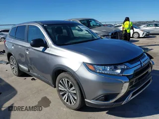 2020 Mitsubishi Outlander ES with VIN JA4AD2A38LZ018396, listed as a IAAI auction lot 41209012 with 114,708 mi miles. Bid and sale history available at carsss.com. Image 1.