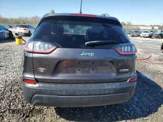 2019 Jeep Cherokee Latitude Plus with VIN 1C4PJLLB4KD316779, listed as a Copart auction lot 49505815 with 102,269 mi miles and Salvage Title. Bid and sale history available at carsss.com. Image 6.