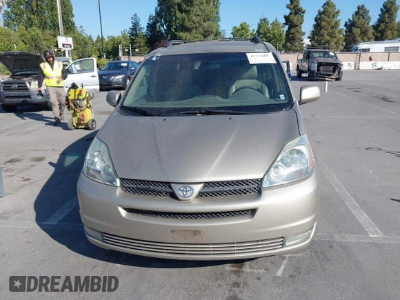2005 Toyota Sienna XLE z VIN 5TDZA22C35S235729, wystawiony jako IAAI lot #42532095 z przebiegiem 182 328 mil mil oraz . Historia ofert i sprzedaży dostępna na DreamBid. Obrazek 6.