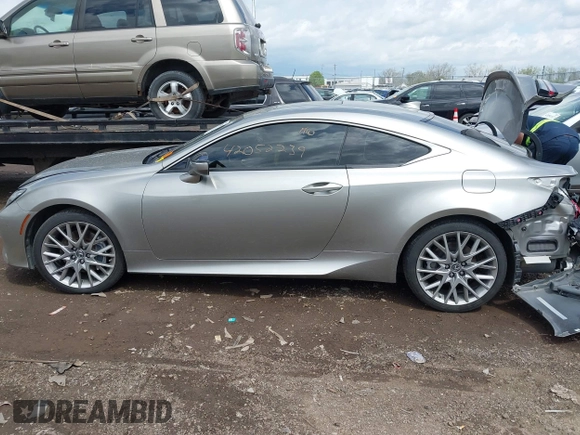 2019 Lexus RC with VIN JTHS85BC3K5005168, listed as a IAAI auction lot 42052239 with 58,976 mi miles. Bid and sale history available at carsss.com. Image 15.