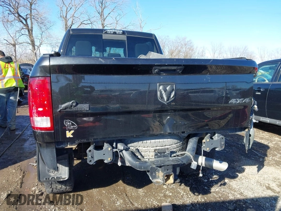 2018 Ram 2500 Big Horn with VIN 3C6UR5DL9JG128010, listed as a IAAI auction lot 41687186 with 79,810 mi miles. Bid and sale history available at carsss.com. Image 17.