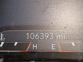 2019 Jeep Cherokee Limited with VIN 1C4PJLDB9KD402913, listed as a IAAI auction lot 40760506 with 106,393 mi miles and . Bid and sale history available at DreamBid. Image 16.