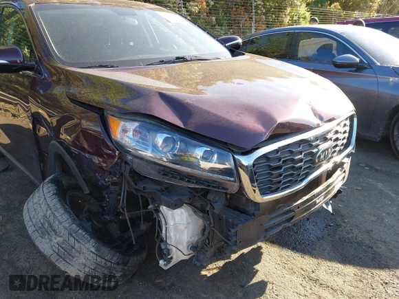 2019 Kia Sorento LX z VIN 5XYPG4A56KG481297, wystawiony jako IAAI lot #41994392 z przebiegiem 147 688 mil mil oraz . Historia ofert i sprzedaży dostępna na DreamBid. Obrazek 6.