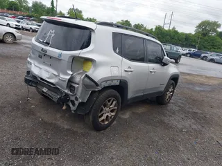 2015 Jeep Renegade Latitude z VIN ZACCJBBT2FPC28341, wystawiony jako IAAI lot #42286301 z przebiegiem 120 676 mil mil oraz . Historia ofert i sprzedaży dostępna na DreamBid. Obrazek 4.
