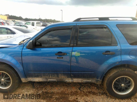 2011 Ford Escape XLT z VIN 1FMCU9DG8BKB22458, wystawiony jako IAAI lot #41134299 z przebiegiem 167 475 mil mil oraz . Historia ofert i sprzedaży dostępna na DreamBid. Obrazek 15.