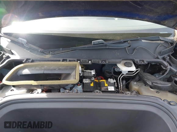 2020 Tesla Model Y Long Range with VIN 5YJYGDEE1LF006227, listed as a IAAI auction lot 42100833 with 49,761 mi miles and . Bid and sale history available at DreamBid. Image 10.