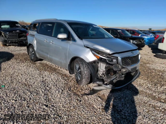 2016 Kia Sedona SX with VIN KNDMC5C17G6107578, listed as a Copart auction lot 86427054 with 156,254 mi miles and Salvage Title. Bid and sale history available at carsss.com. Image 13.