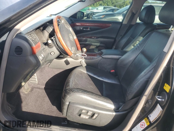 2008 Lexus LS 460 with VIN JTHBL46F985074422, listed as a Copart auction lot 65352475 with 133,780 mi miles and Clean title. Bid and sale history available at DreamBid. Image 7.